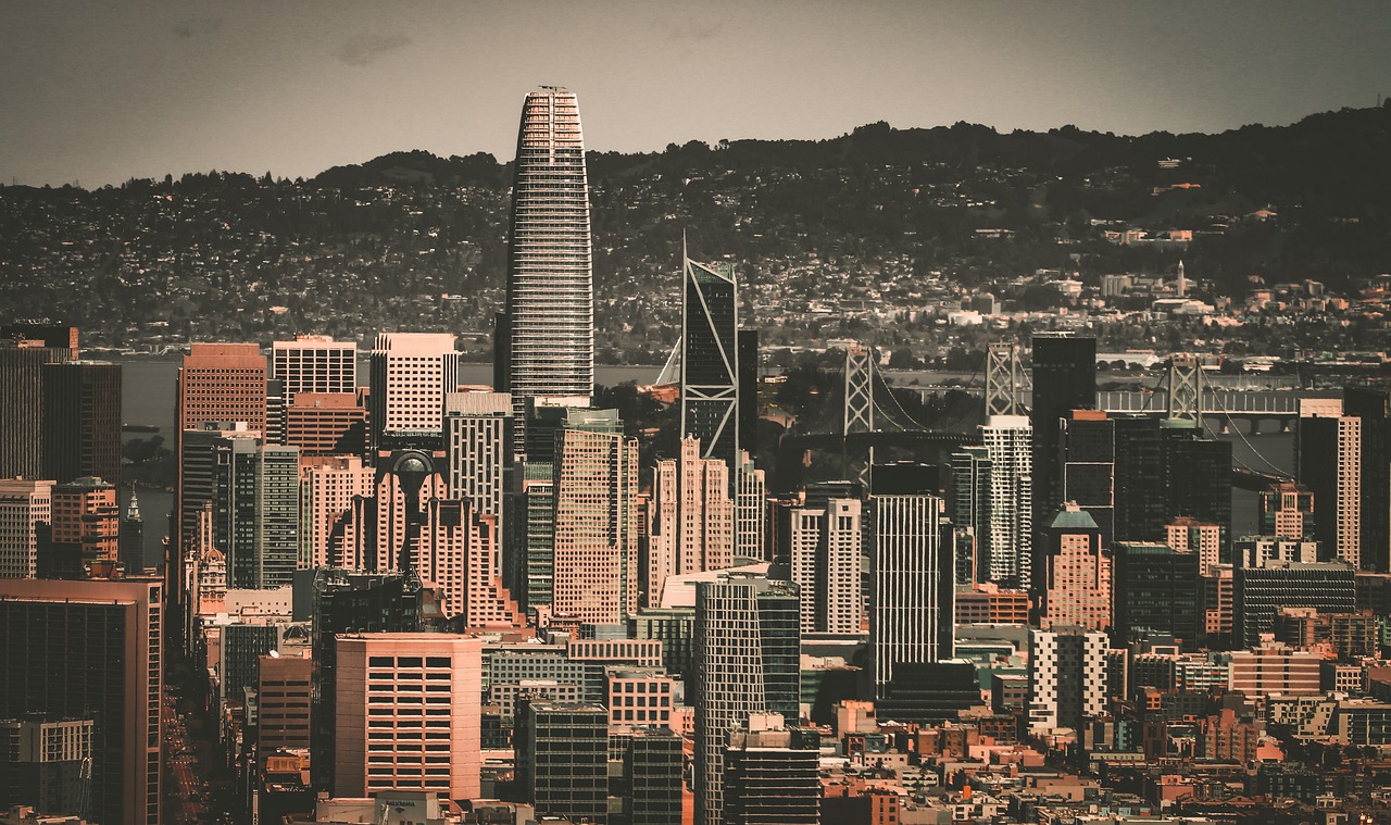 欧联-贝里瓦尔乌龙 热刺全场1射正0-1不敌阿尔克马尔.